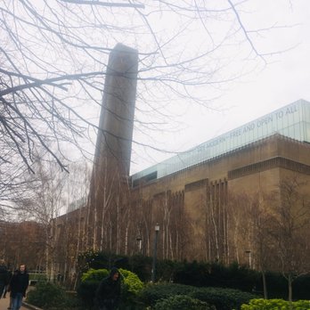 Tate Modern - Refurbished Building on the bank of the Thames - Art Museums Near Me - London, XGL Tate Modern - Refurbished Building on the bank of the Thames - Art Museums Near Me - London, XGL