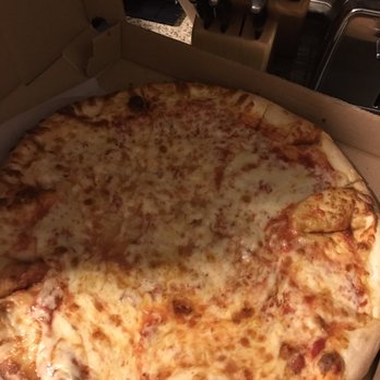 Bella T's Pizza - Large plain - Pizza Near Me - Philadelphia, Pennsylvania
