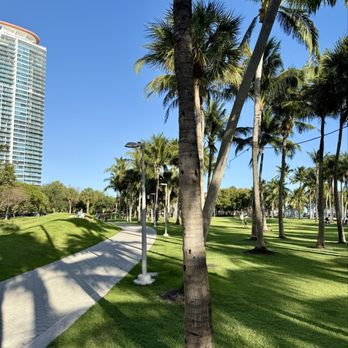 South Pointe Park - South Pointe Park - Parks Near Me - Miami Beach, Florida South Pointe Park - South Pointe Park - Parks Near Me - Miami Beach, Florida