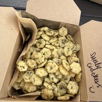 Ippa Pittsburgh - smelly crackers - Pizza Near Me - Pittsburgh, Pennsylvania Ippa Pittsburgh - smelly crackers - Pizza Near Me - Pittsburgh, Pennsylvania