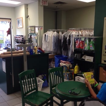 St Lawrence Super Coin Laundry - Dry cleaning and tailoring services available - Laundromat Near Me - Toronto, Ontario St Lawrence Super Coin Laundry - Dry cleaning and tailoring services available - Laundromat Near Me - Toronto, Ontario