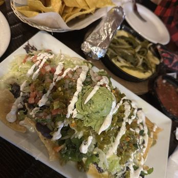 Zapata Tacos and Tequila Bar - Veggie nachos - Mexican Near Me - Norcross, Georgia
