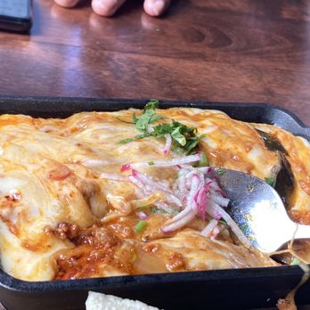 5 Rabanitos - Queso fundido - Mexican Near Me - Chicago, Illinois 5 Rabanitos - Queso fundido - Mexican Near Me - Chicago, Illinois