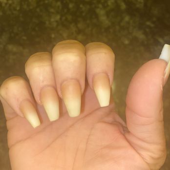 Paradise Nails - Nails without the flash. - Nail Salons Near Me - Charlotte, North Carolina