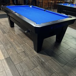 Tom's Tavern - Pool table