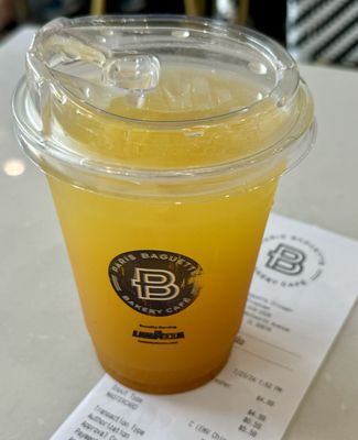 Paris Baguette by null