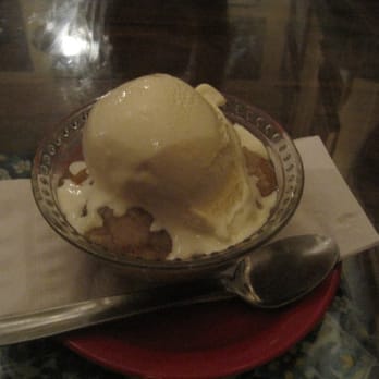 The Tonk - Peach Cobbler - Barbeque Near Me - Chicago, Illinois The Tonk - Peach Cobbler - Barbeque Near Me - Chicago, Illinois