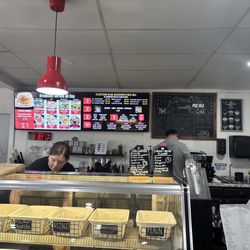 The Bagel Lady - Late lunch and they are about sold out. Not unusual. Got my Reuben tho!