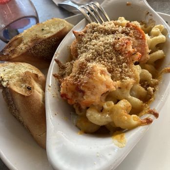 Pop's Sunset Grill - Lobster mac & cheese. Very tasty. - Seafood Near Me - Nokomis, Florida Pop's Sunset Grill - Lobster mac & cheese. Very tasty. - Seafood Near Me - Nokomis, Florida