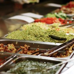 Maoz - The bootiful and bountiful toppings bar.