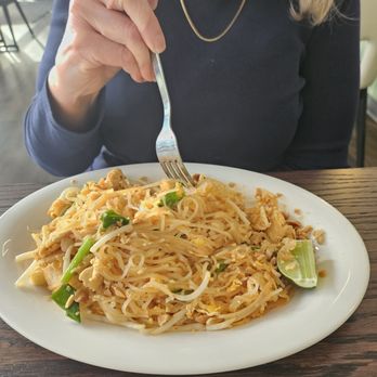 Thai 4 U - Pad Thai - Thai Near Me - Dardenne Prairie, Missouri Thai 4 U - Pad Thai - Thai Near Me - Dardenne Prairie, Missouri