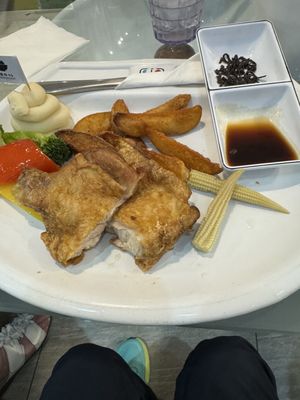 Modern Toilet Restaurant by null