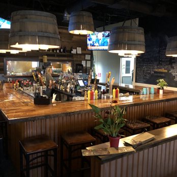 Barrel 17 - New American Near Me - Virginia Beach, Virginia