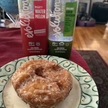 Modern Bread & Bagel - Glazed Donut - Bakeries Near Me - Beverly Hills, California Modern Bread & Bagel - Glazed Donut - Bakeries Near Me - Beverly Hills, California