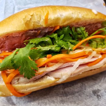 Nom Nom Banh Mi - District 3 banh mi - Vietnamese Near Me - Berkeley, California