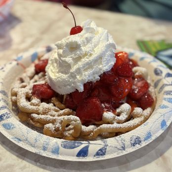 Cakes & Creams - Pizza Near Me - Branson, Missouri Cakes & Creams - Pizza Near Me - Branson, Missouri