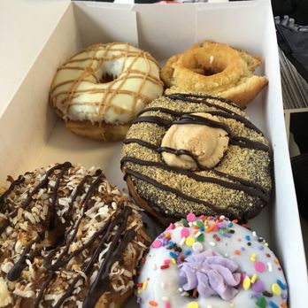 Rockstar Donuts - Donuts Near Me - Largo, Florida