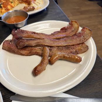 Ogie's Cafe - Cafes Near Me - West Valley City, Utah Ogie's Cafe - Cafes Near Me - West Valley City, Utah