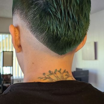 The Barber Pole - Low fade - Barbers Near Me - Cypress, California The Barber Pole - Low fade - Barbers Near Me - Cypress, California