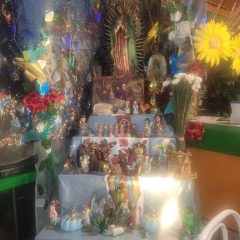 El Cochinito Contento - Mexican Near Me - Fresno, California
