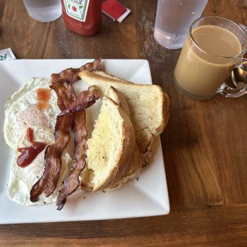 Buzz At Copperleaf Cafe - Cafes Near Me - Erie, Pennsylvania Buzz At Copperleaf Cafe - Cafes Near Me - Erie, Pennsylvania