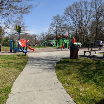 Druid Hills Park - Druid Hills Park, Charlotte - Parks Near Me - Charlotte, North Carolina Druid Hills Park - Druid Hills Park, Charlotte - Parks Near Me - Charlotte, North Carolina