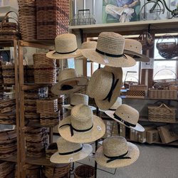 Amish Country Store & Maid Rite Diner - Hats for the Plain Community