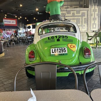 100% Taquito - Seating area - Mexican Near Me - Houston, Texas
