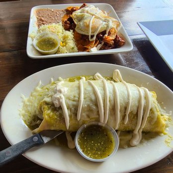 Mex Cocina Cafe - Burrito n chilaquiles con salsa roja - Desserts Near Me - Burbank, California Mex Cocina Cafe - Burrito n chilaquiles con salsa roja - Desserts Near Me - Burbank, California