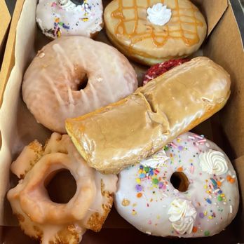 Donut Bar Eastlake - My #toogoodtogo box - Donuts Near Me - Chula Vista, California Donut Bar Eastlake - My #toogoodtogo box - Donuts Near Me - Chula Vista, California
