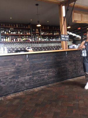 Three Blue Ducks, Byron Bay by null