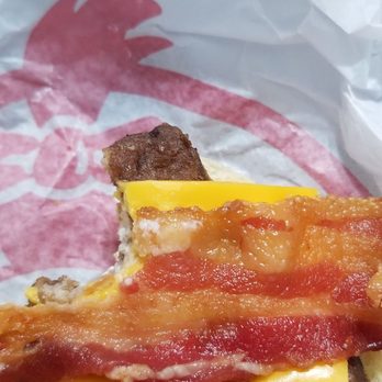 Wendy's - Does this cheese look melted? Both burgers, fries, and nuggets to cold to eat. Check your order before leaving. - Burgers Near Me - Kansas City, Missouri Wendy's - Does this cheese look melted? Both burgers, fries, and nuggets to cold to eat. Check your order before leaving. - Burgers Near Me - Kansas City, Missouri