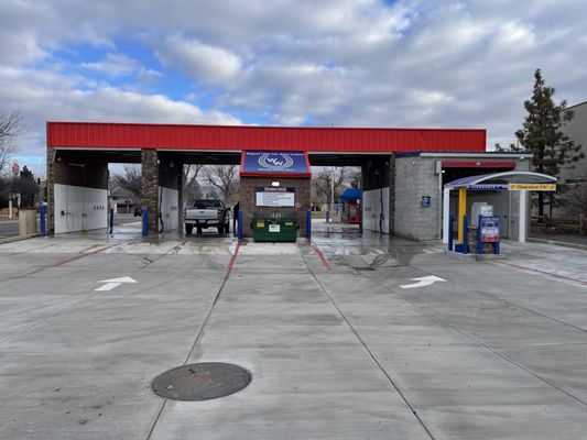 Automatic wash and 3 Bay self serve - Established in 2012, Renovated in 2023, Reopened in 2024 with Touchless Automatic, new concrete resurfaced, all new equipment, new vacuums, accepts credit cards. Open 24/7
Coin change machine, 13 options of washing settings including air dryer. Automatic wash and 3 Bay self serve - Established in 2012, Renovated in 2023, Reopened in 2024 with Touchless Automatic, new concrete resurfaced, all new equipment, new vacuums, accepts credit cards. Open 24/7
Coin change machine, 13 options of washing settings including air dryer.