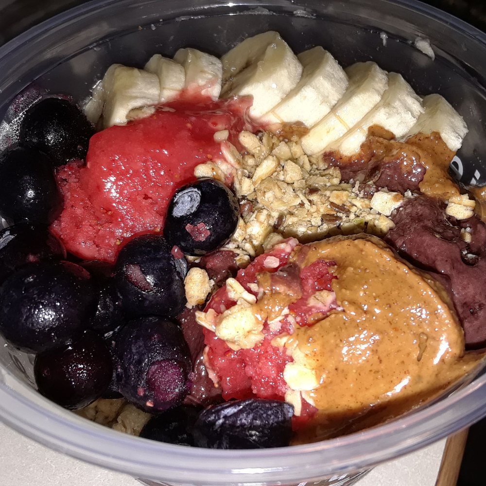 Acai Bowl is good! Acai Bowl is good!
