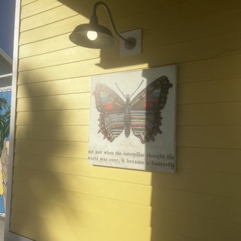 The Hangout - Indoor decor - Burgers Near Me - Myrtle Beach, South Carolina The Hangout - Indoor decor - Burgers Near Me - Myrtle Beach, South Carolina