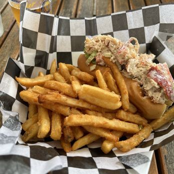 Columbia Island Marina - Star attraction. The lobster roll! - Marinas Near Me - Arlington, Virginia Columbia Island Marina - Star attraction. The lobster roll! - Marinas Near Me - Arlington, Virginia