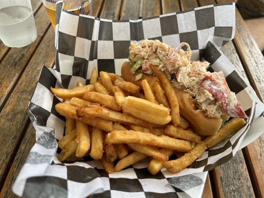 Adventures Unbound: Columbia Island Marina by null