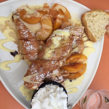 Starling Diner - Peach French toast - New American Near Me - Long Beach, California