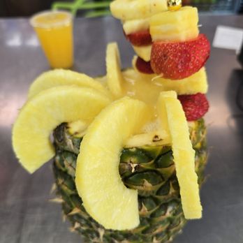 La Dulce Vida - Pina Colada - Ice Cream & Frozen Yogurt Near Me - Virginia Beach, Virginia