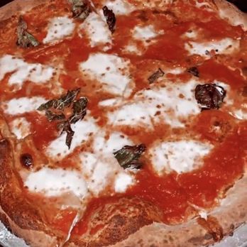 Molto Vino - Margarita pizza - Wine Bars Near Me - Babylon, New York