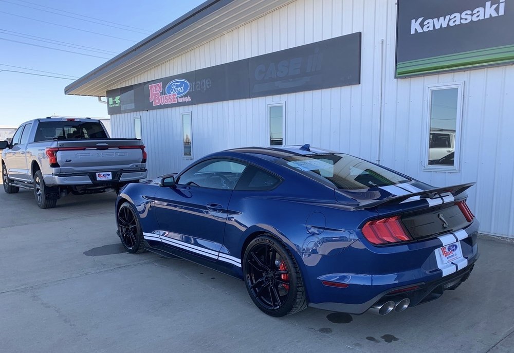 PIONEER GARAGE Updated August 2024 525 Commercial Ave NE, Highmore, South Dakota Car