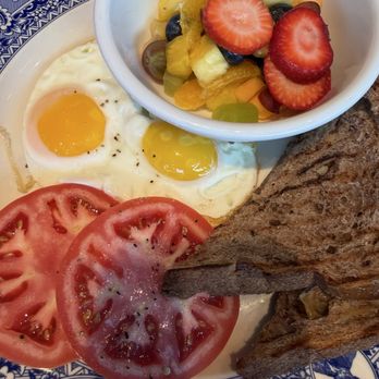 Founding Farmers DC - American Near Me - Washington, DC, District of Columbia