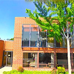 Country Villa East Healthcare Center