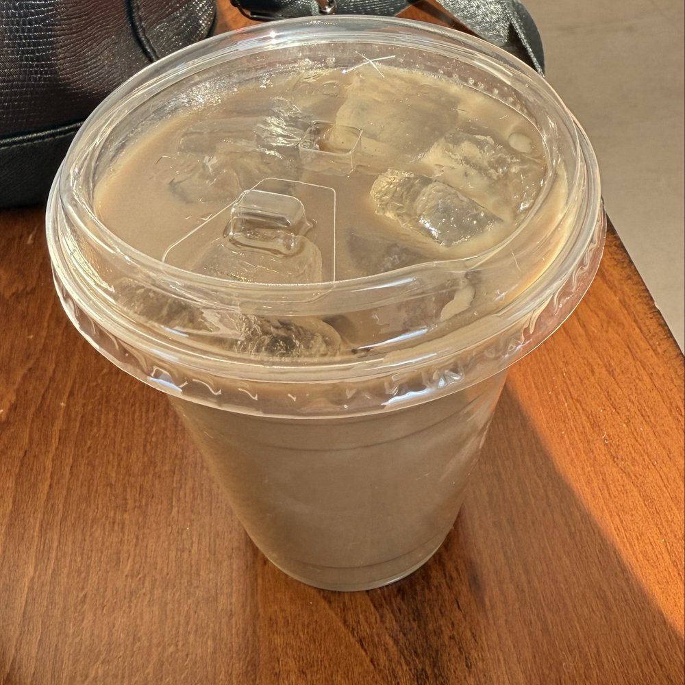 Come Back Coffee - Hojicha vanilla latte with oatmilk - Coffee & Tea Near Me - La Mesa, California
