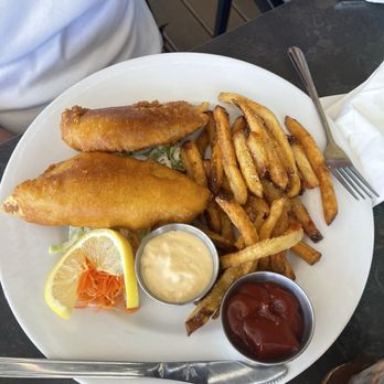 Kauai Island Brewing - Fish & chips - American Near Me - Eleele, Hawaii