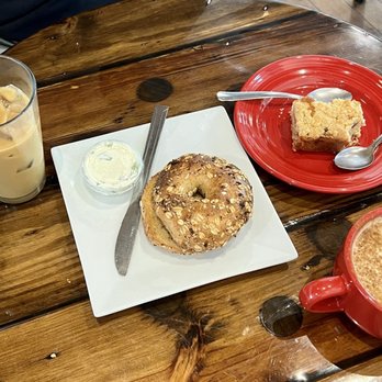 Odd's Cafe - Coffee & Tea Near Me - Asheville, North Carolina