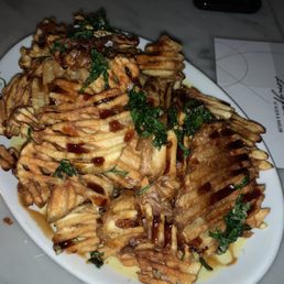 Longfellow Messy Fries