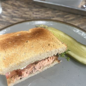 Hendel's - Salmon BLT - New American Near Me - Florissant, Missouri