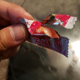 Each curry came with a candy, much better than the fortune cookies or mints you get at other restaurants. Each curry came with a candy, much better than the fortune cookies or mints you get at other restaurants.