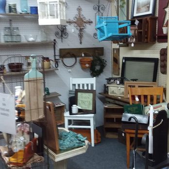 JW Rileys Emporium - Antiques Near Me - Greenfield, Indiana